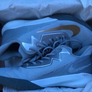 Nike men basketball shoes